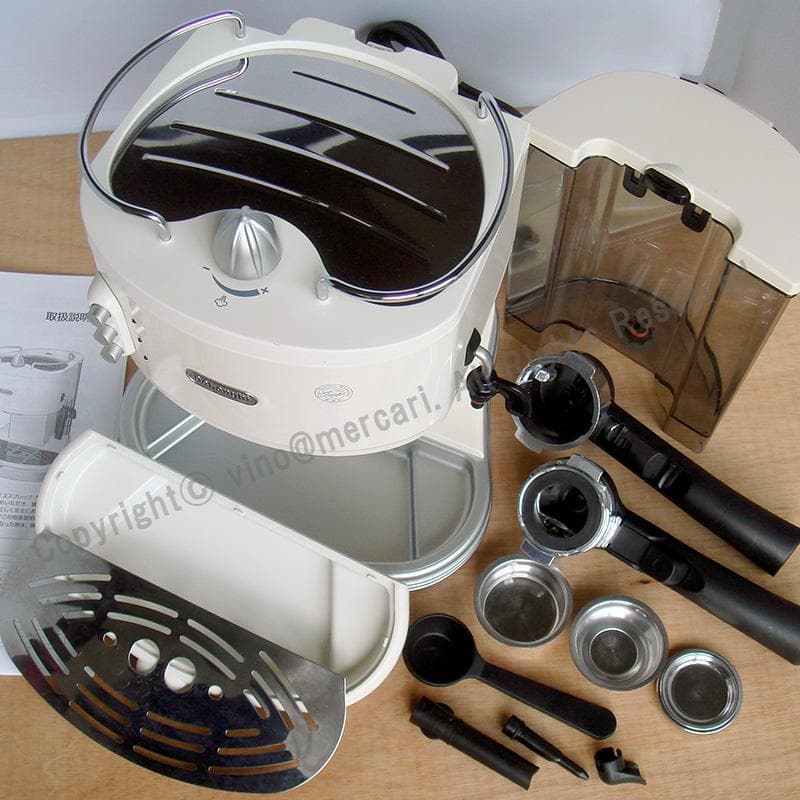 美品 デロンギ エスプレッソ・カプチーノメーカー ECM300J-E クリーム 美品 デロンギ エスプレッソ・カプチーノメーカー ECM300J-E クリーム