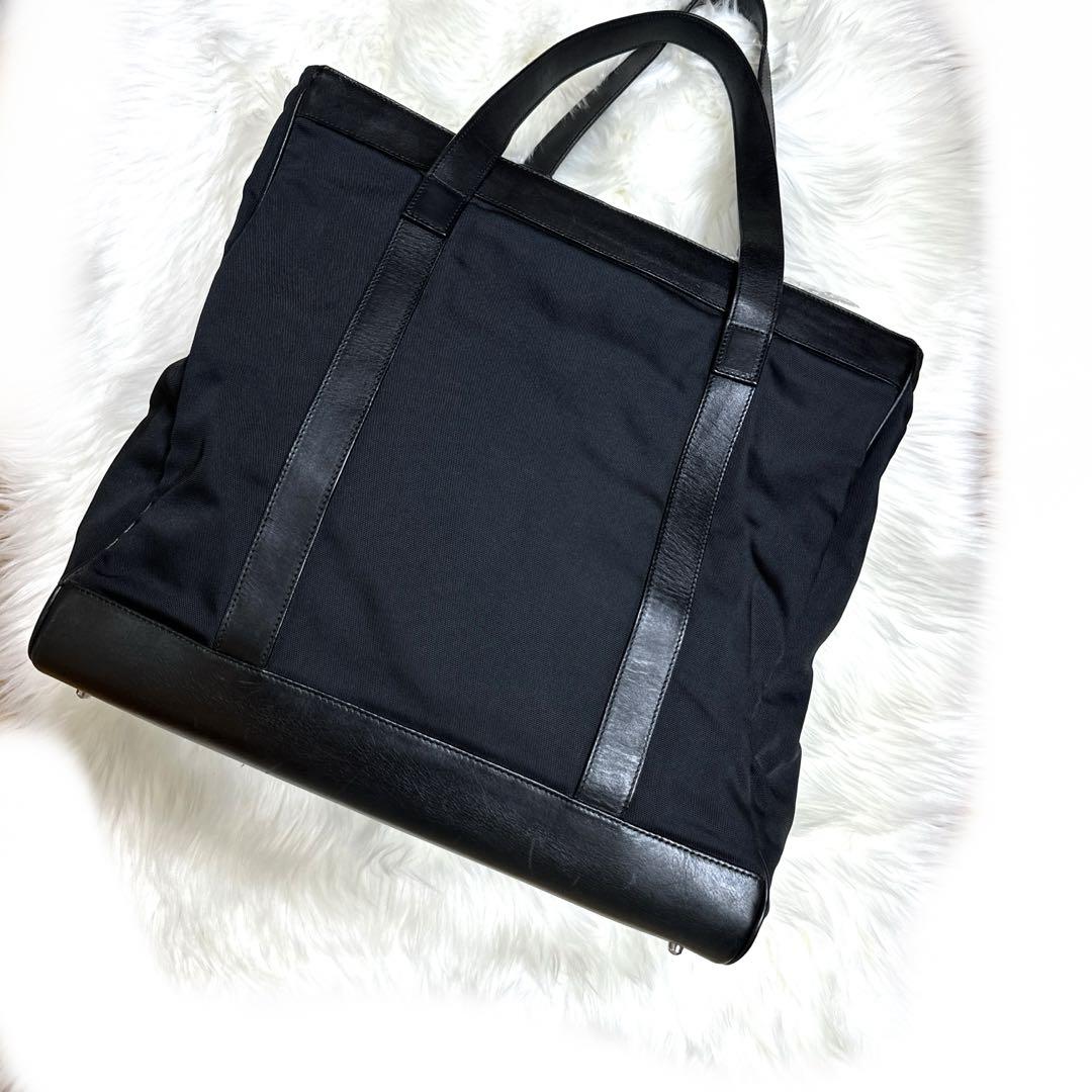 専用GUCCI　大容量　キャンバス　レザー　トートバッグ　ロゴプレート　A4
