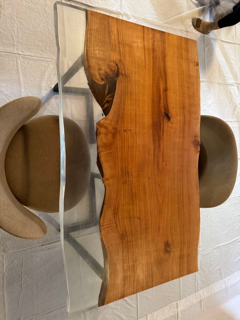 桜×レジン一枚板テーブル MARWIL-DEMENAGEMENTS_CH