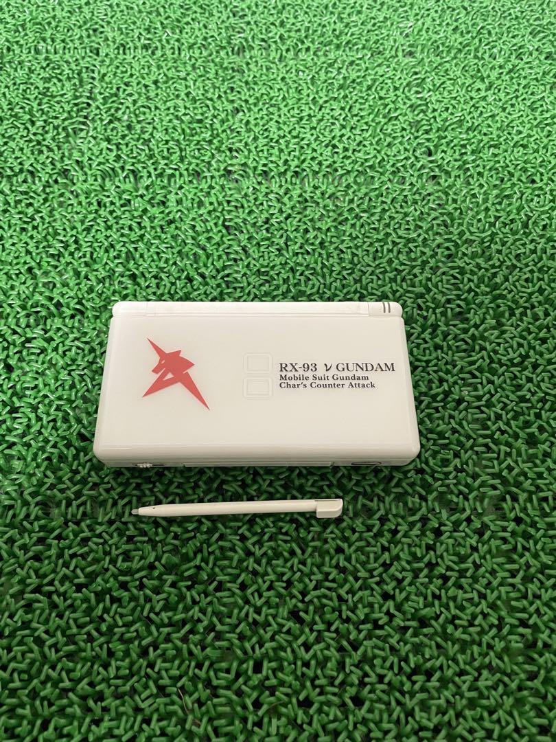 任天堂Nintendo DS lite RX-93 ν GUNDAM 限定モデル