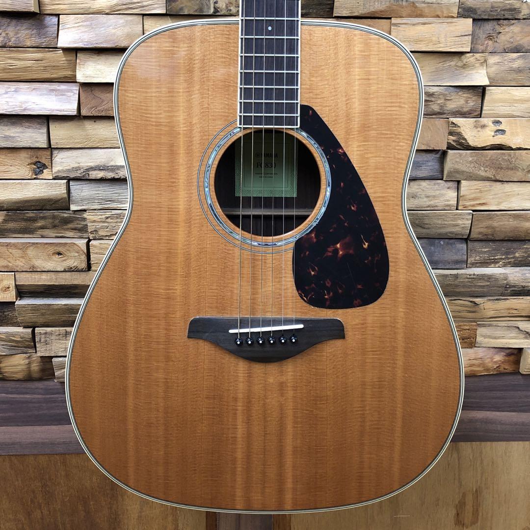 【美品】　アコースティックギター　YAMAHA　FG830