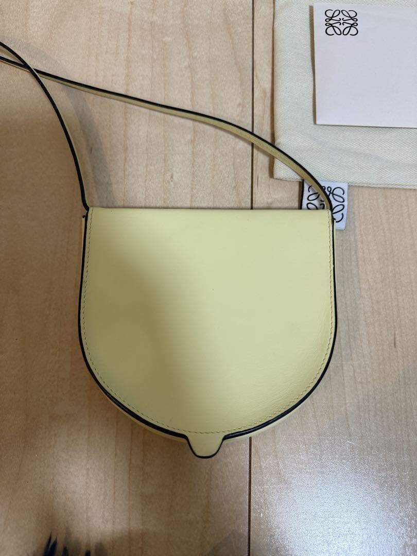新品未使用 LOEWE ロエベ ヒールポーチ スモール イエロー 限定色