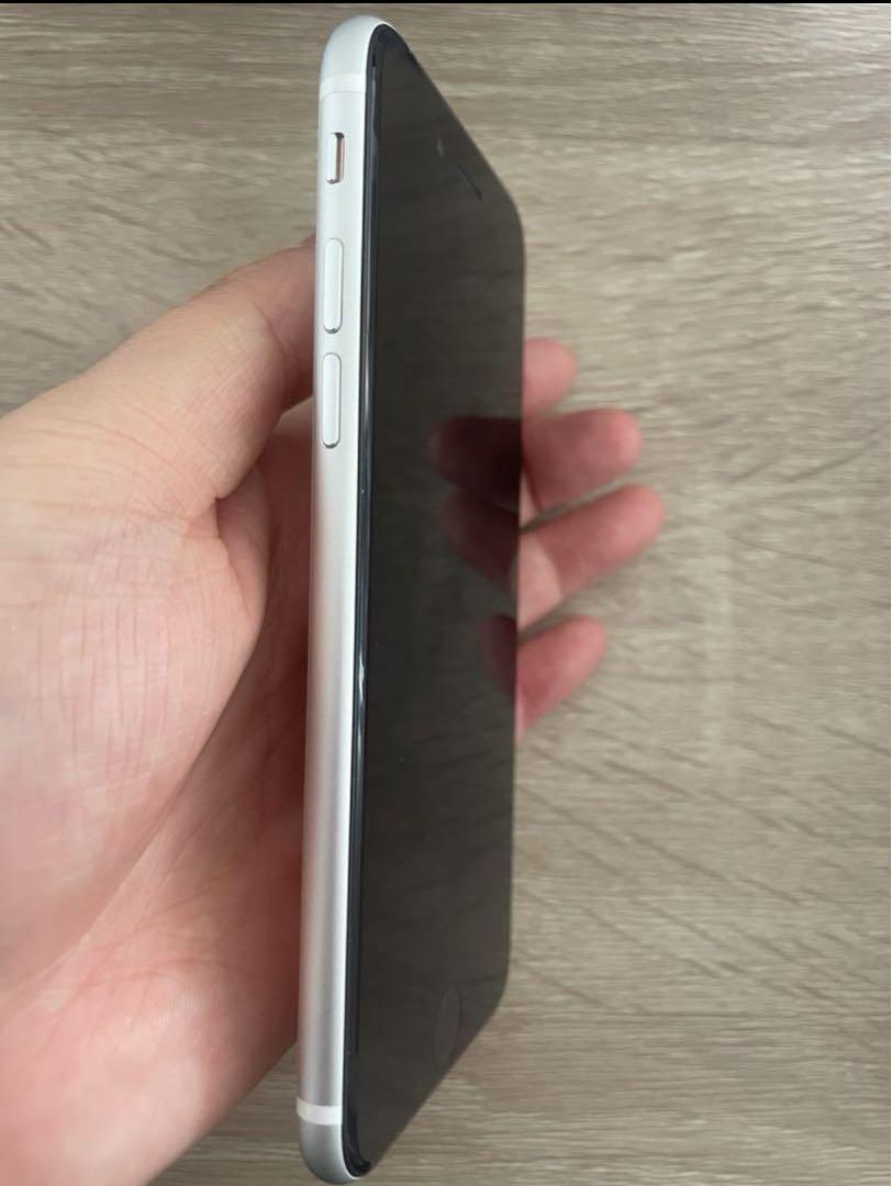 iPhone SE 第2世代 (SE2)ホワイト64G スマートフォン本体 iPhone SE 第2世代 (SE2)ホワイト64G スマートフォン本体
