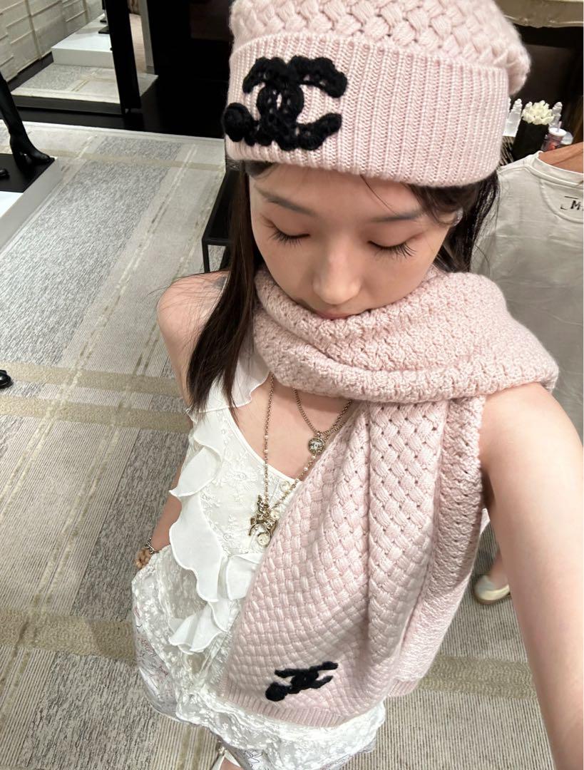 【25A♡カメリア模様が素敵♡】CHANEL ニット帽 楽天市場】シャネル CHANEL ニット帽 カメリアブローチ付き