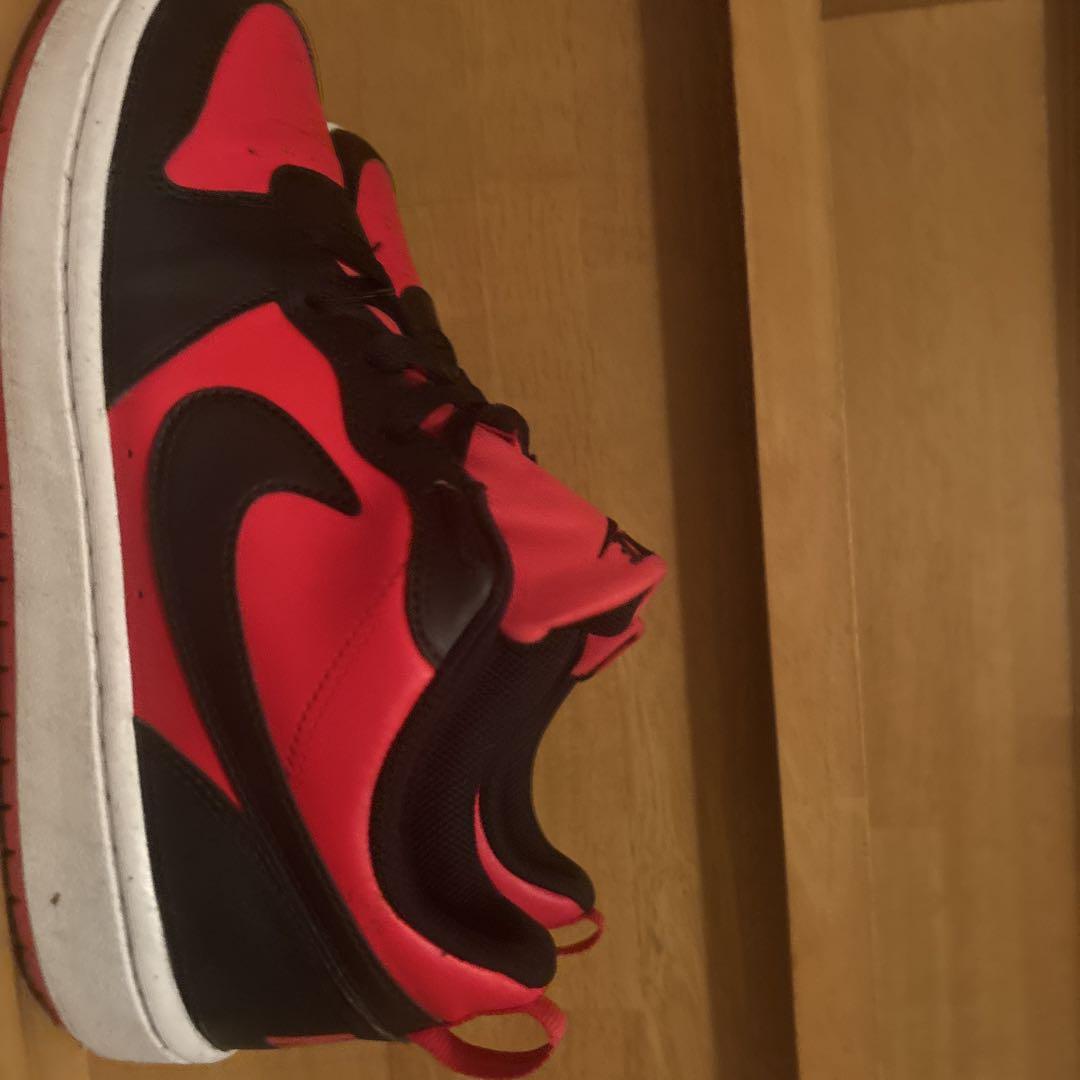 Nikeコートボロー レッド/ブラック