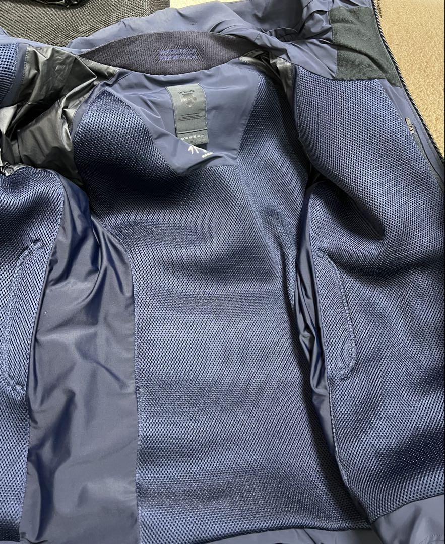 DESCENTE ALLTERRAIN水沢ダウン ネイビーMサイズ