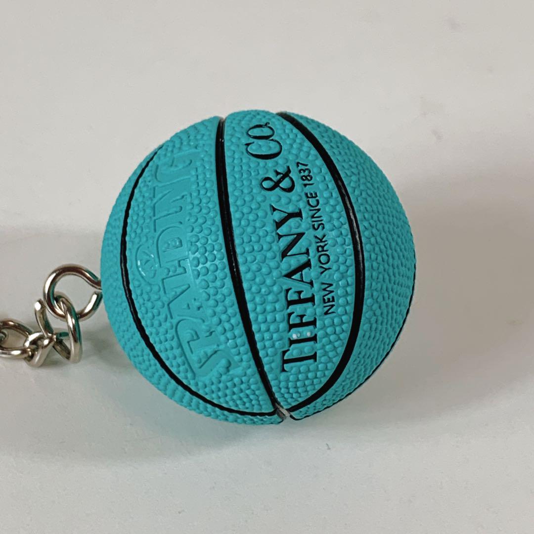 正規品【Tiffany＆Co.】✖️SPALDINGバスケットボール　キーホルダー