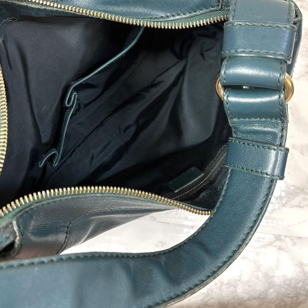 CELINE セリーヌ　トリオンフ　ハーフムーン　ワンショルダーバッグ　グリーン