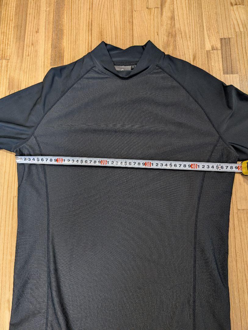 【美品】1PIU1UGUALE3 GOLF インナーシャツ