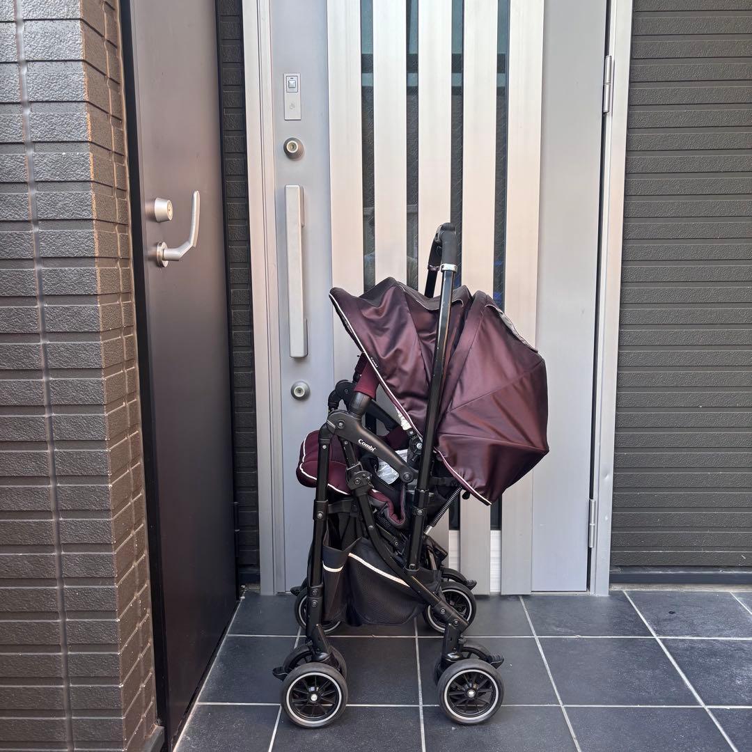 メチャカルハンディPlus オート４キャス 軽量 combi コンビ ベビーカー