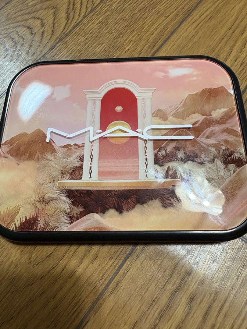 M•A•C コネクトインカラーアイシャドウパレット