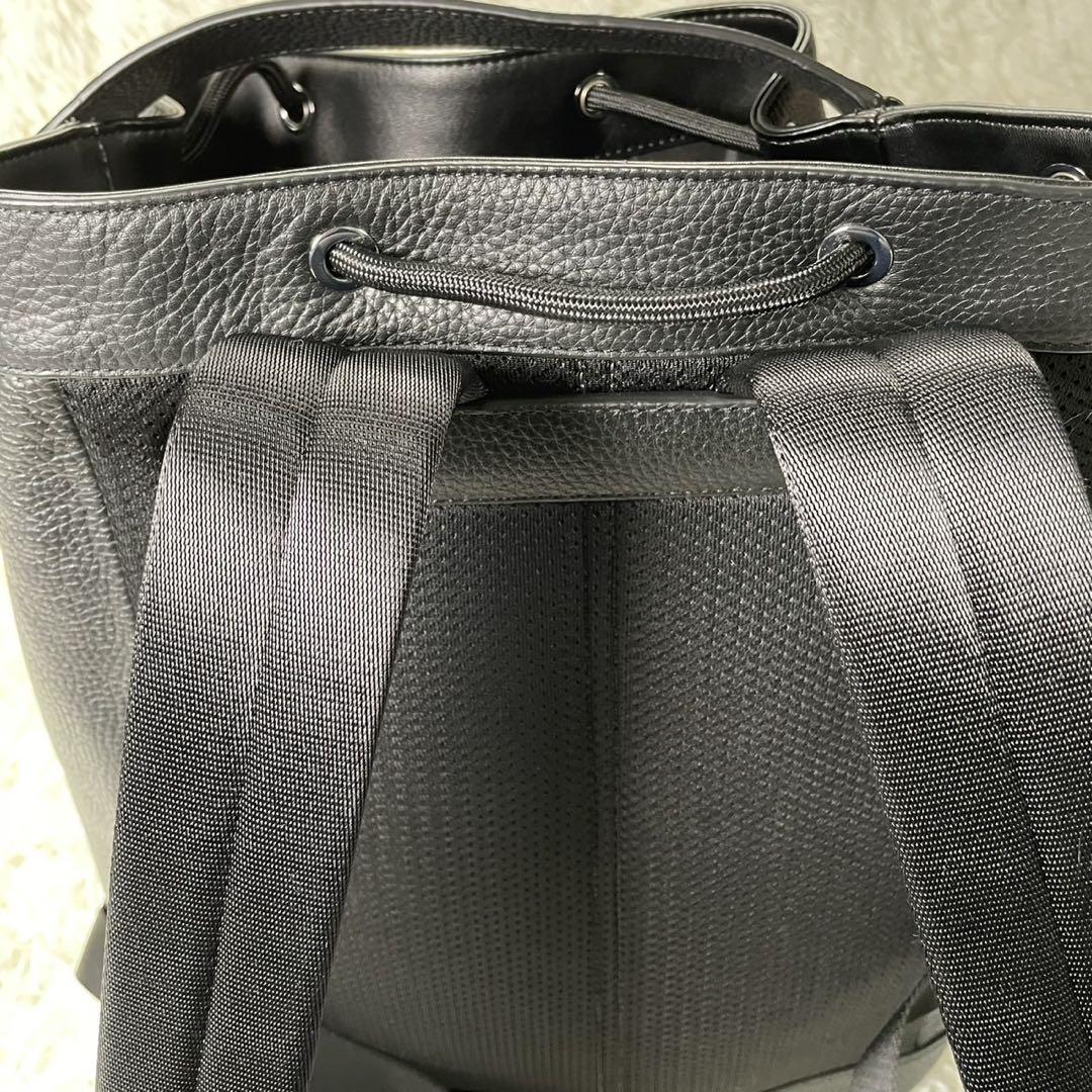 未使用級 MICHEAL KORS マイケルコース ワンポイント リュック 黒
