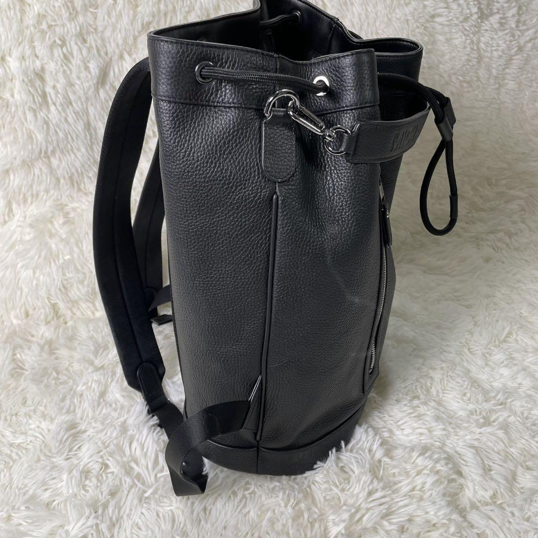 未使用級 MICHEAL KORS マイケルコース ワンポイント リュック 黒