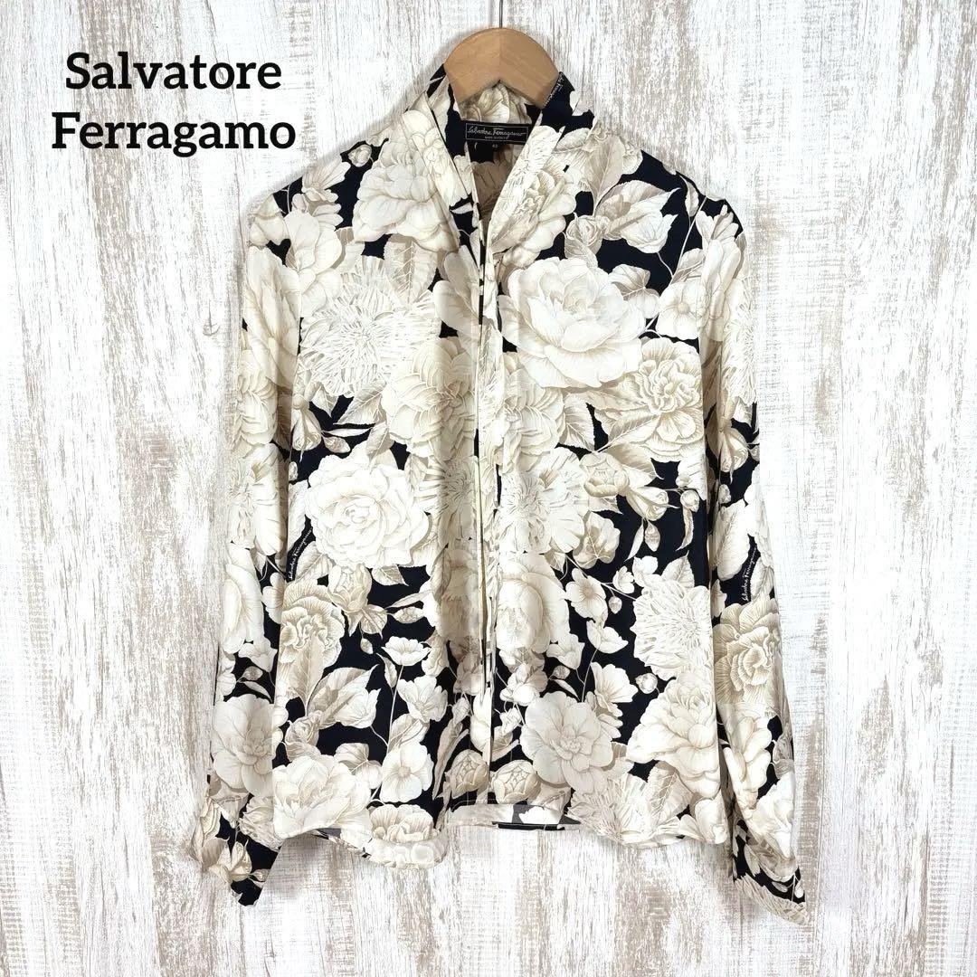 Salvatore Ferragamo サルヴァトーレフェラガモ シルクオープン