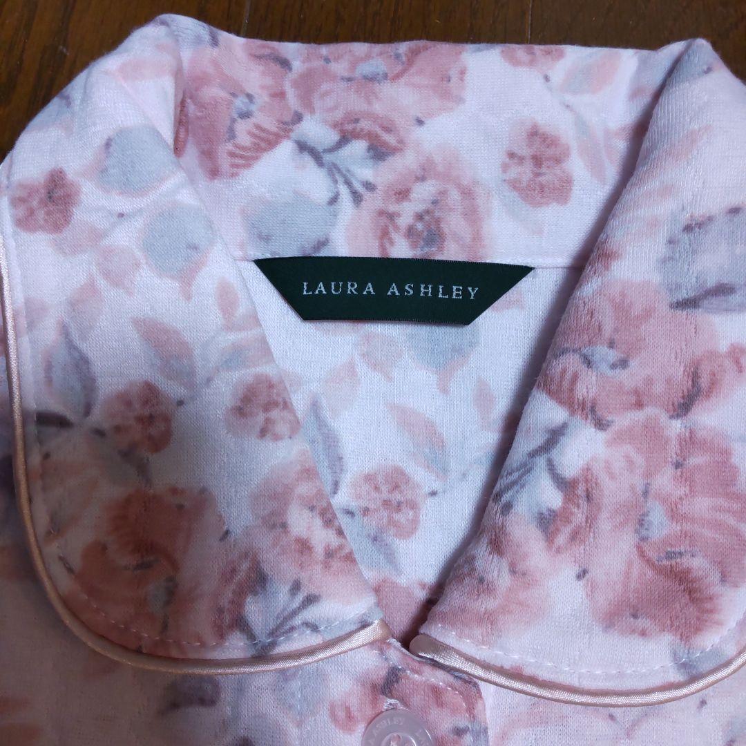 はな花【LAURA ASHLEY 】婦人パジャマ 冬物 Lサイズ