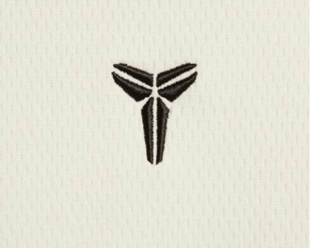 【送料無料】【ナイキ】コービー イヤーオブマンバ スウェット NIKE ナイキ Kobe Year of Mamba スウェット コービー