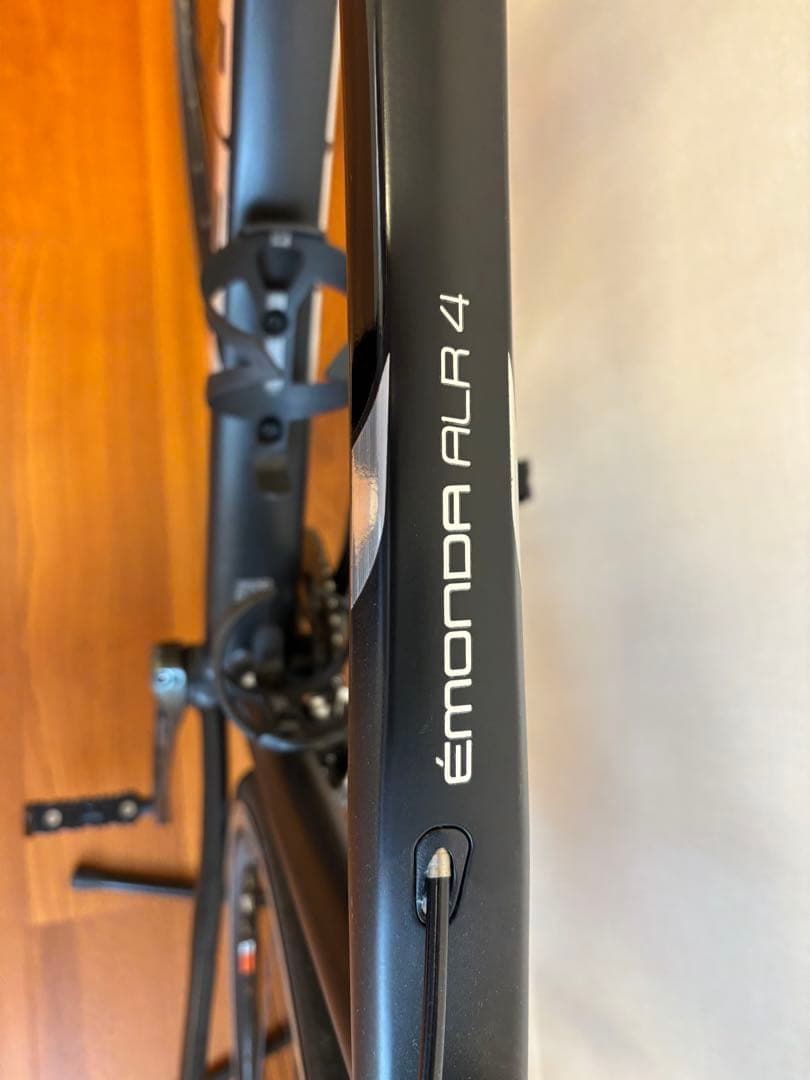 EMONDA ALR4 BLK サイズ54 EMONDA ALR4 BLK サイズ54