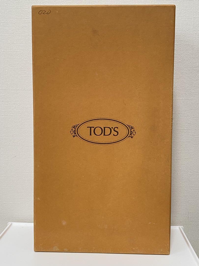 TOD'S ホワイト ドライビングシューズ　箱付き