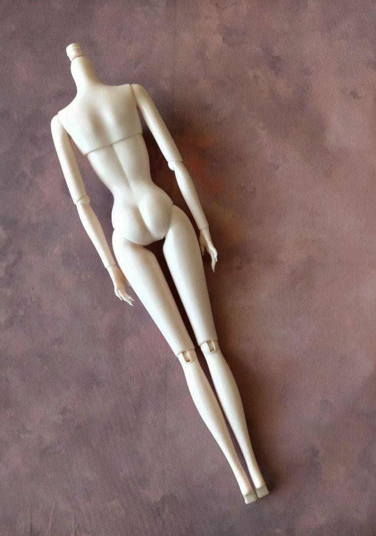 最安値に挑戦！ 30cm 1/6ドールボディ 白肌 メルカリ - 在庫処分 匿名配送 人形
