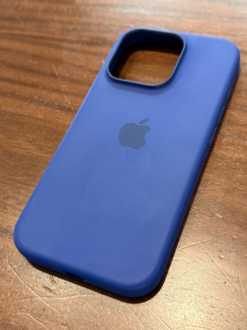 MagSafe対応iPhone 16 Proシリコーンケース – ウルトラマリン