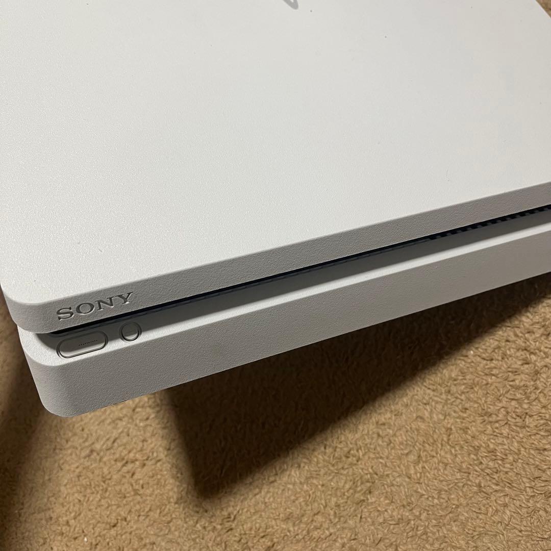 ホワイト PS4 500GB 本体 コントローラー付きやや傷や汚れあり UP786_INFO