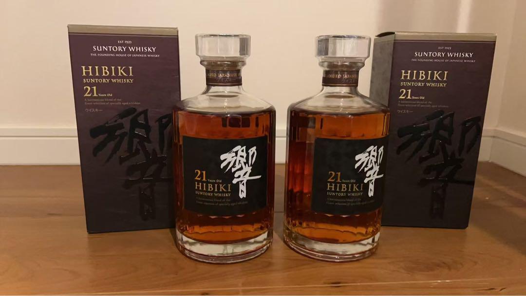 サントリー 響 21年 700ml 43% 箱付き 2本