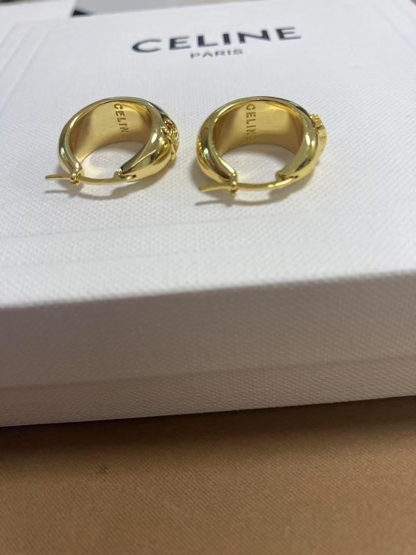 Celine ピアス