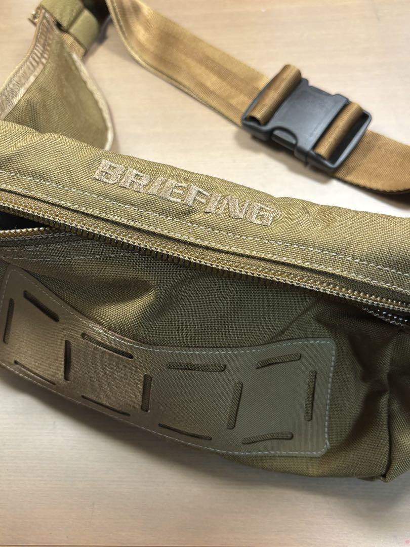 BRIEFING ブリーフィング USA製PG ランブラー ボディバッグ