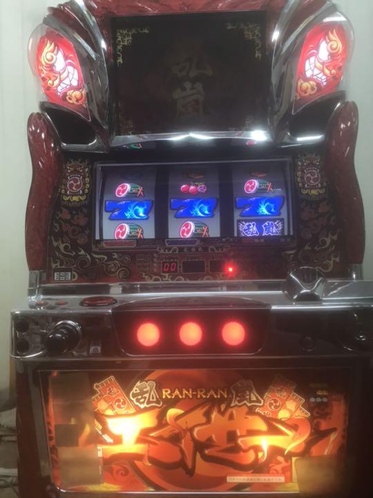 人気ブランドバ40代 送料込み】乱嵐エイサー30(オーイズミ) パチンコ+パチスロ