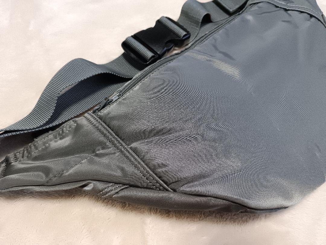 PORTER シルバーグレー ボディバッグ（S) タンカー