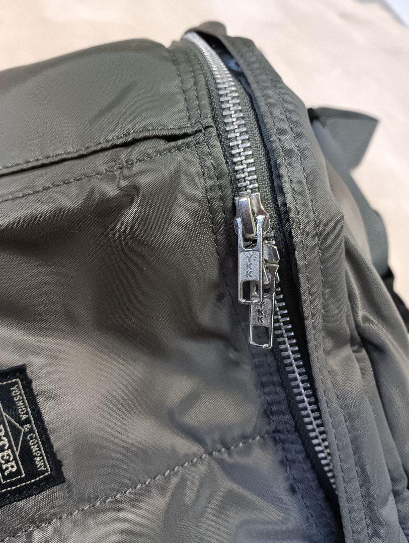 PORTER シルバーグレー ボディバッグ（S) タンカー