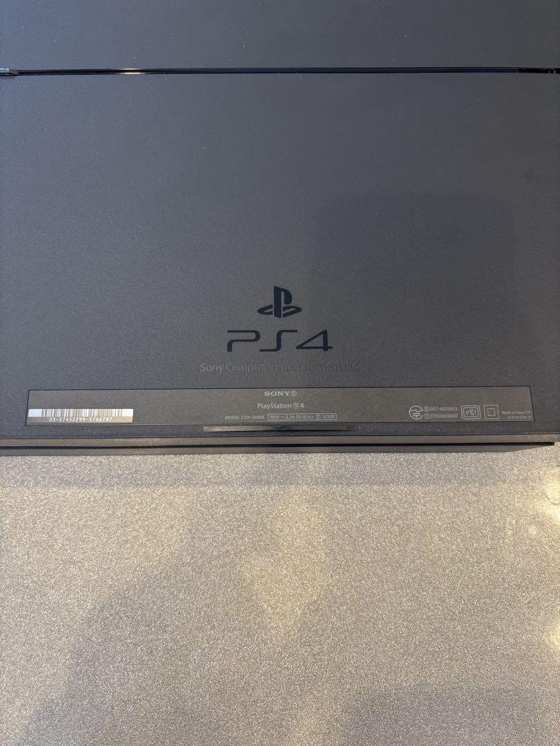 PlayStation4 ブラック 本体 PS4 CUH-1200A 500GB PlayStation4 ブラック 本体 PS4 CUH-1200A 500GB