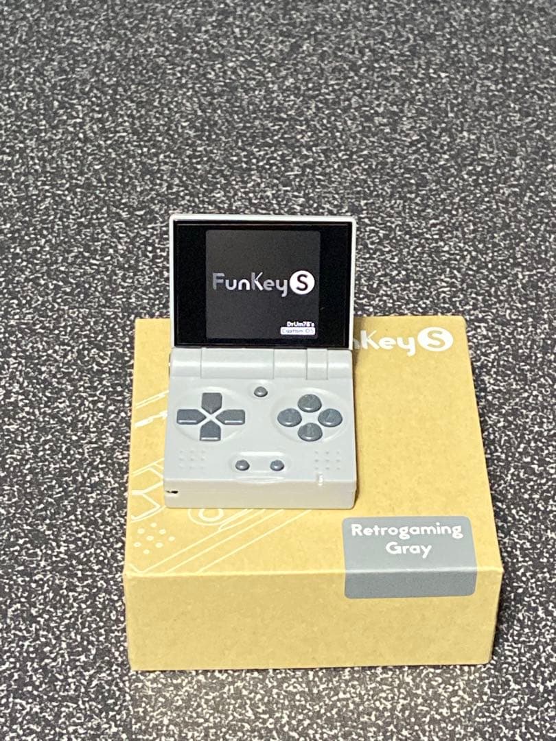 FunKey S　中華ゲーム機