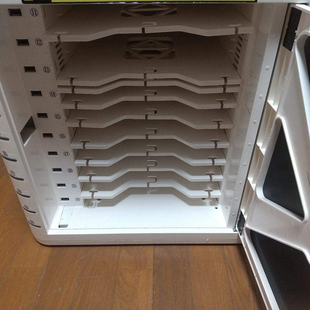 サンワサプライ　CAI-CAB16W　充電収納キャビネット　事務所など防犯対策向 SANWA SUPPLY サンワサプライ CAI-CAB16W iPad・タブレット収納