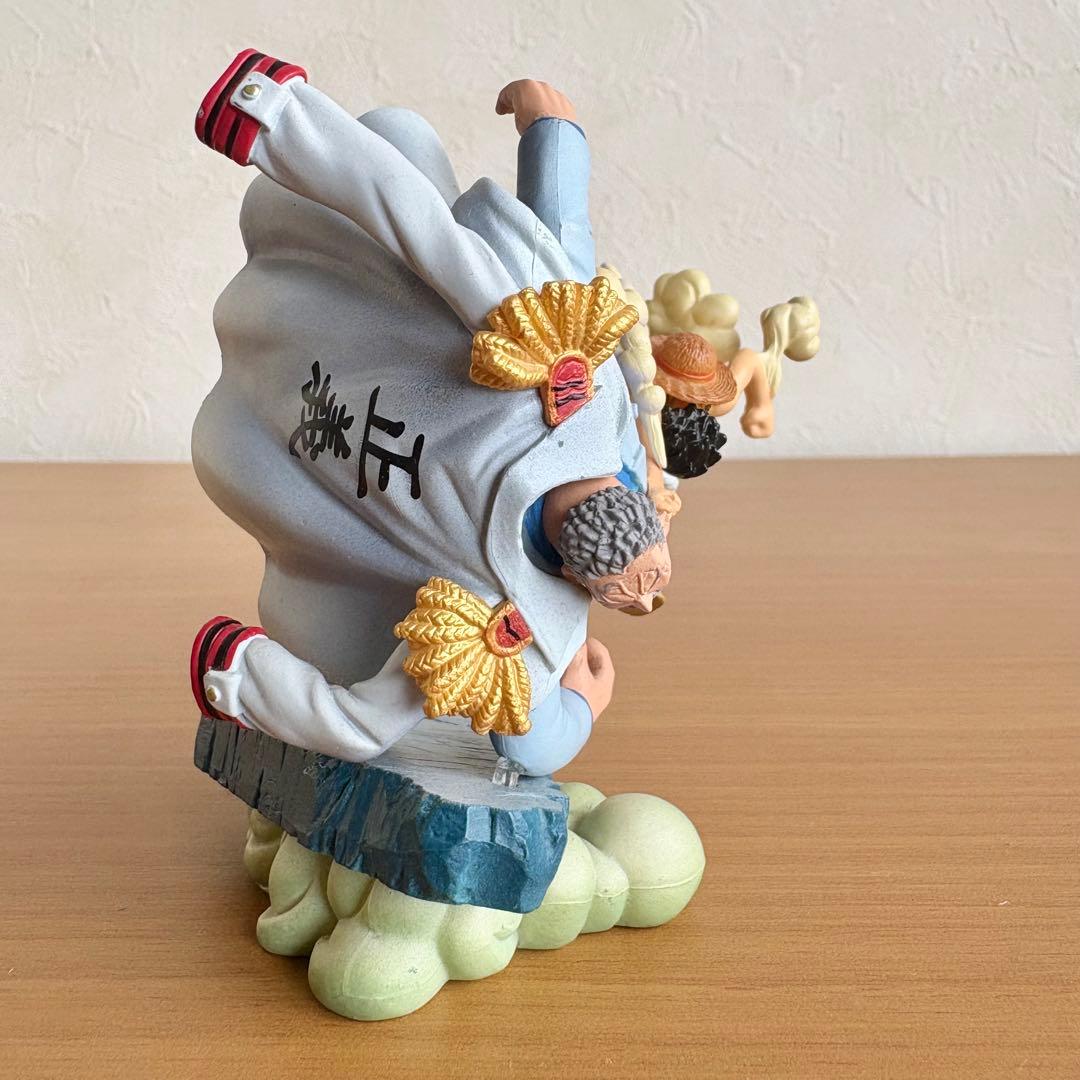 ワンピース ログボックス ルフィVSガープ フィギュア ワンピース ログボックス ルフィVSガープ フィギュア