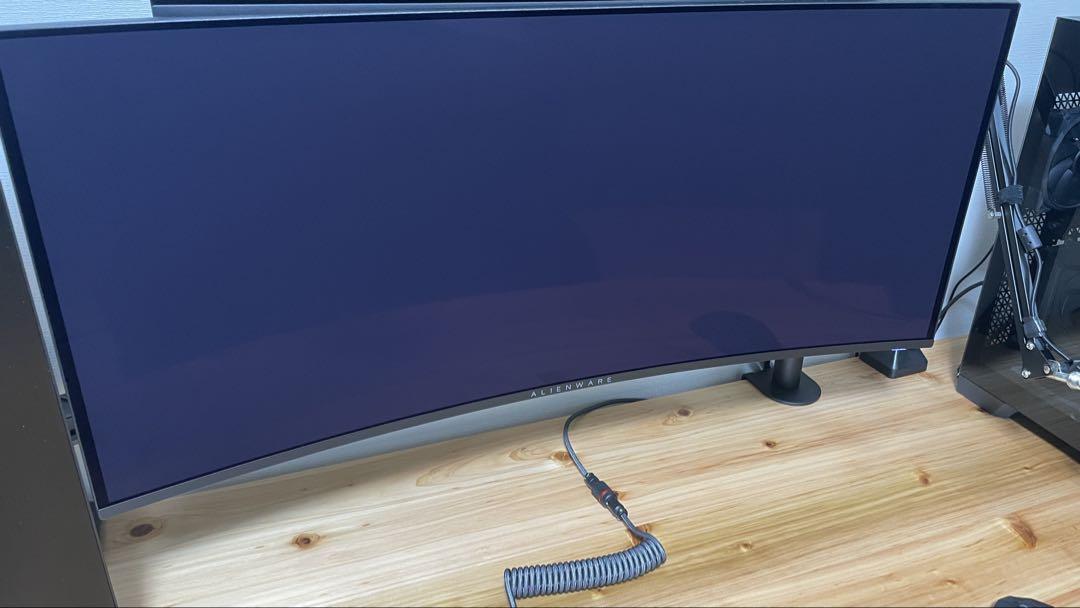 Alienware 34 240Hz QD-OLEDゲーミング モニター