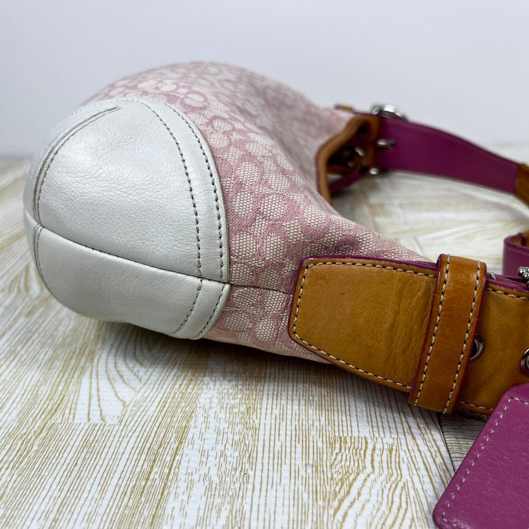 Coach Hobo Pink Hand Bag Signature