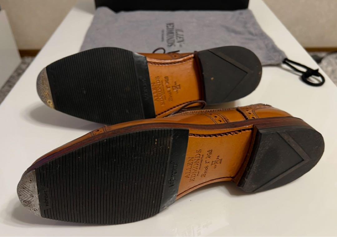 Allen Edmonds セミブローグシューズ USサイズ:6.0E - メルカリ Allen Edmonds セミブローグシューズ USサイズ:6.0E - メルカリ