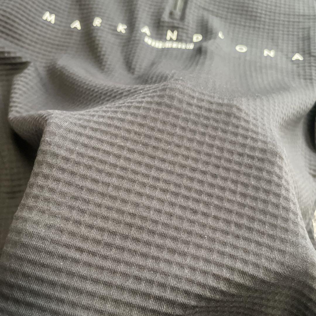 新品・MARK & LONA メンズハーフジップ