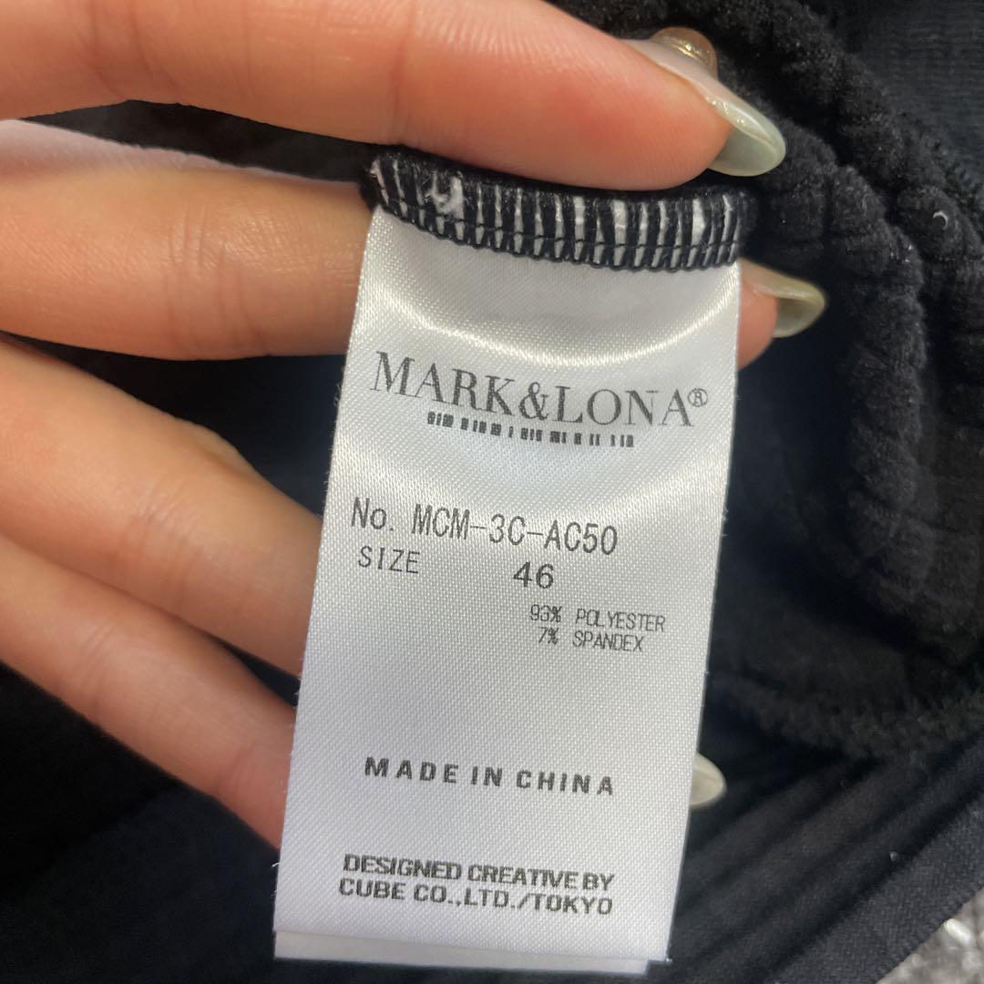 新品・MARK & LONA メンズハーフジップ