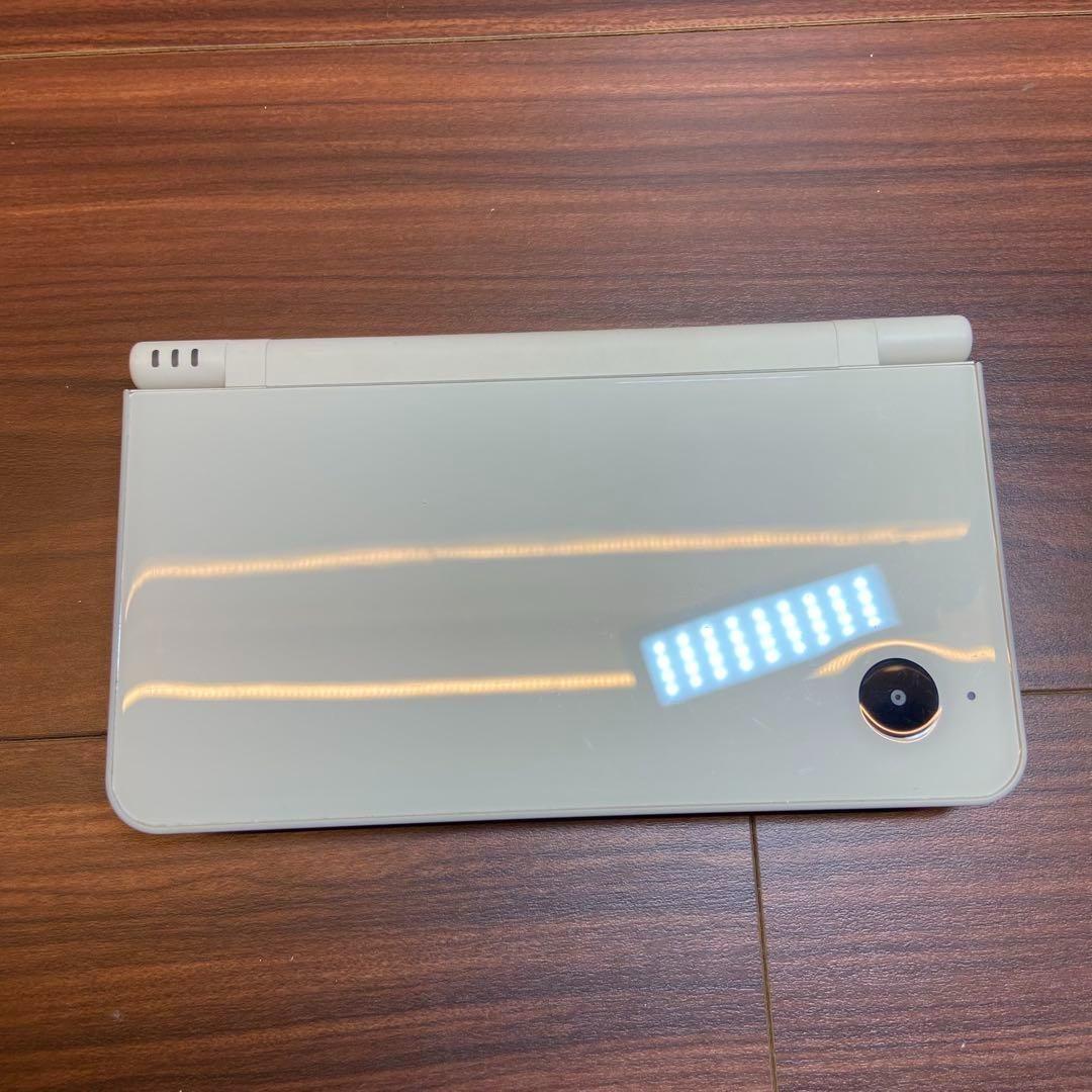 ニンテンドーDSILL ナチュラルホワイト 3125