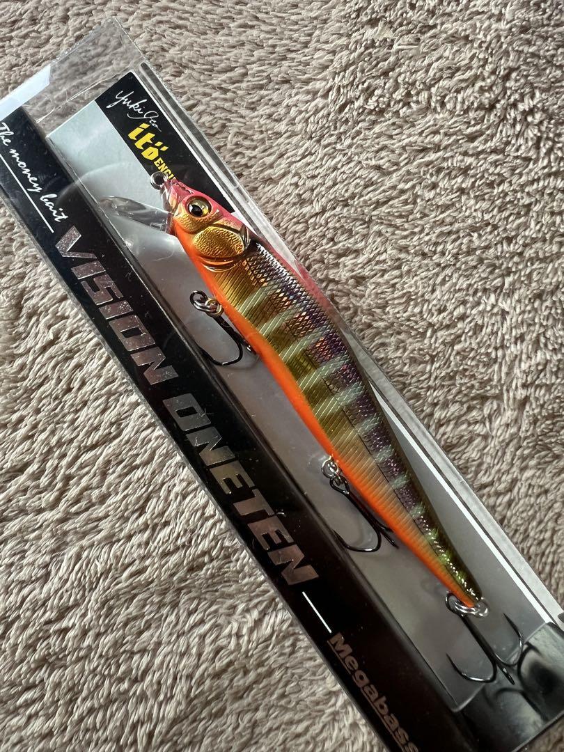 新品未開封　メガバス ビジョンワンテン　ブラッディハス　ピンクボムギル