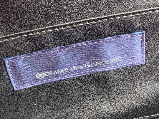 COMMEdesGARCONS 青山限定 レザークリップバッグ クラッチ