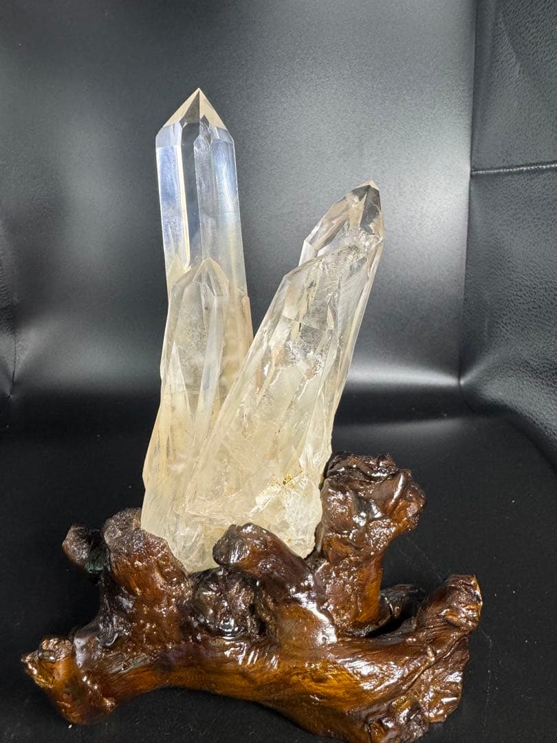 水晶　ブルーエンジェルラダー　ファントム　天然石　台座付き　原石　クラスター