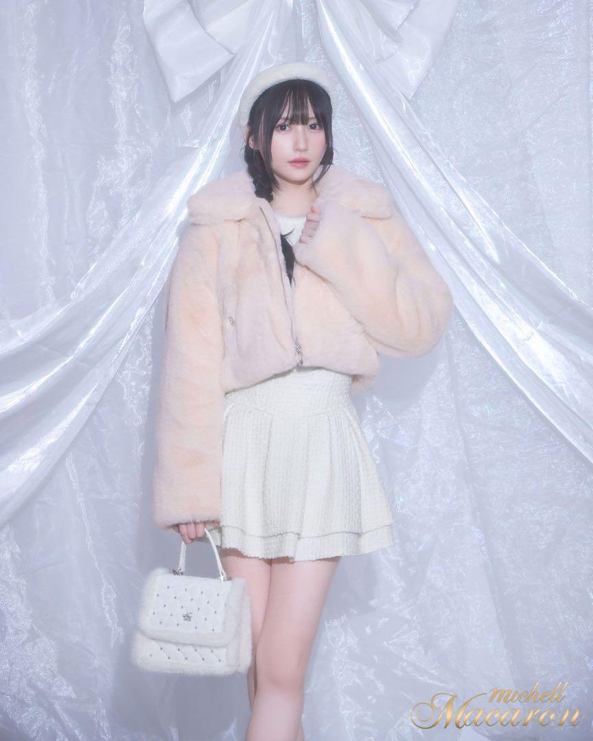 ミシェルマカロン　美脚ホワイトツイードスカート　Sサイズ