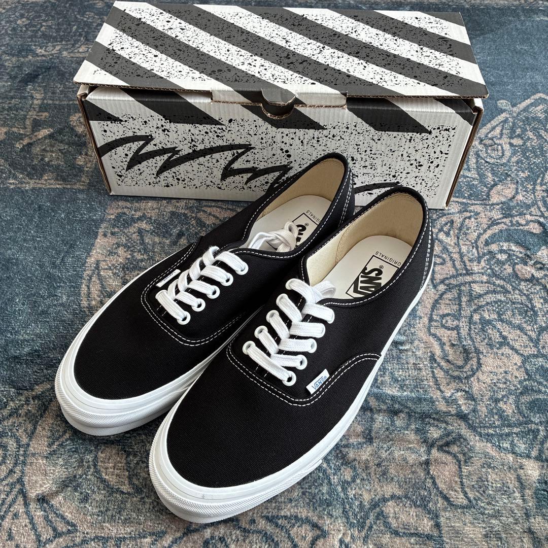 VANS VAULT OG AUTHENTIC