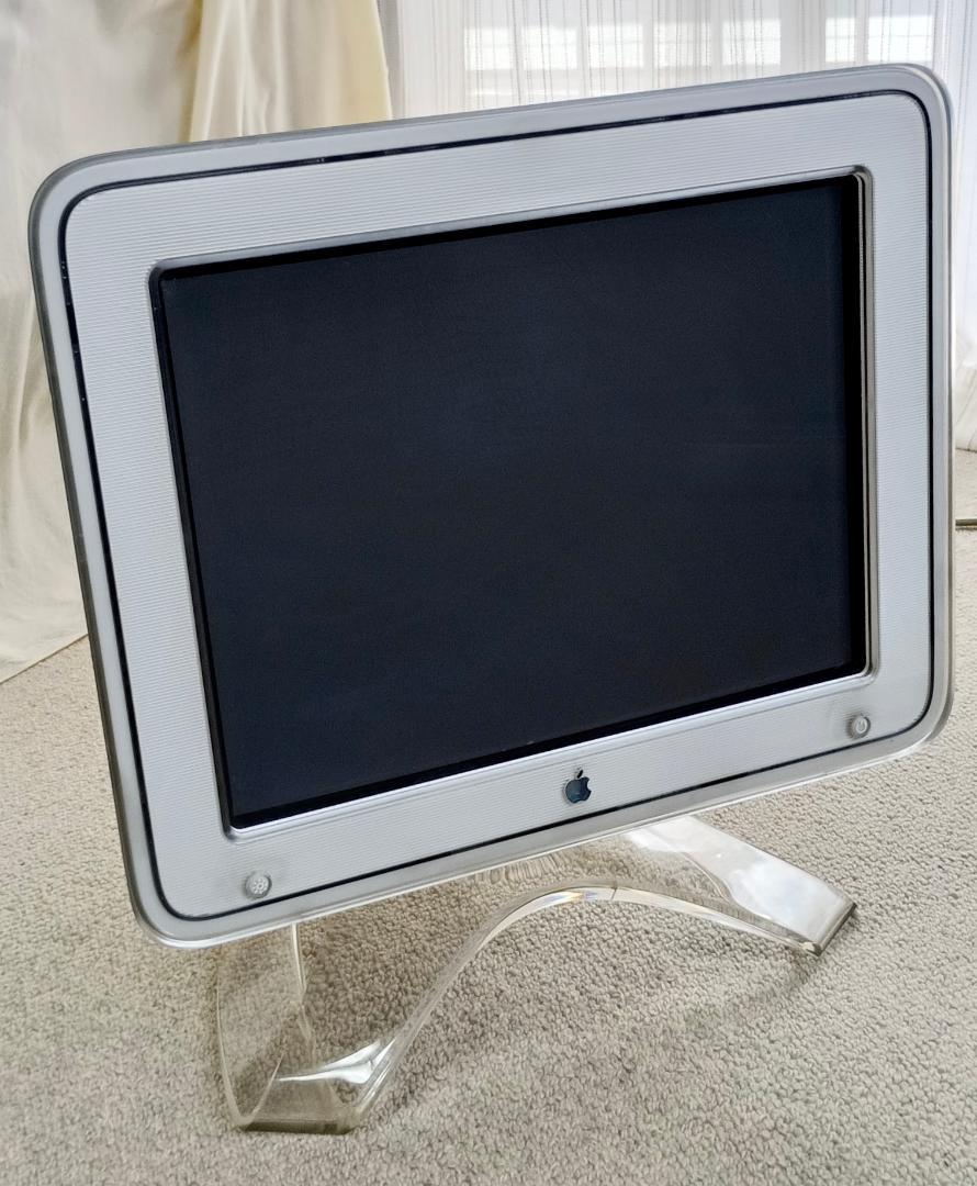 Apple Studio Display　17インチCRTモニター　スケルトン