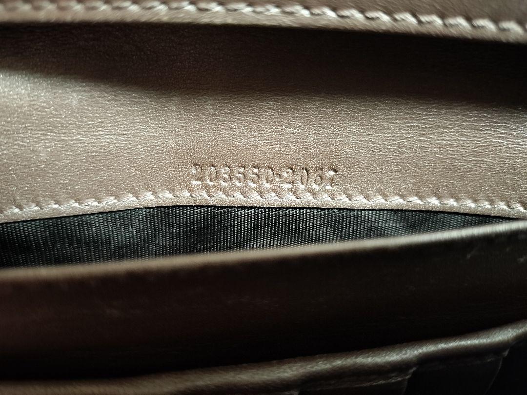 GUCCI メタリックピンク ハートプレート GG パターン 長財布