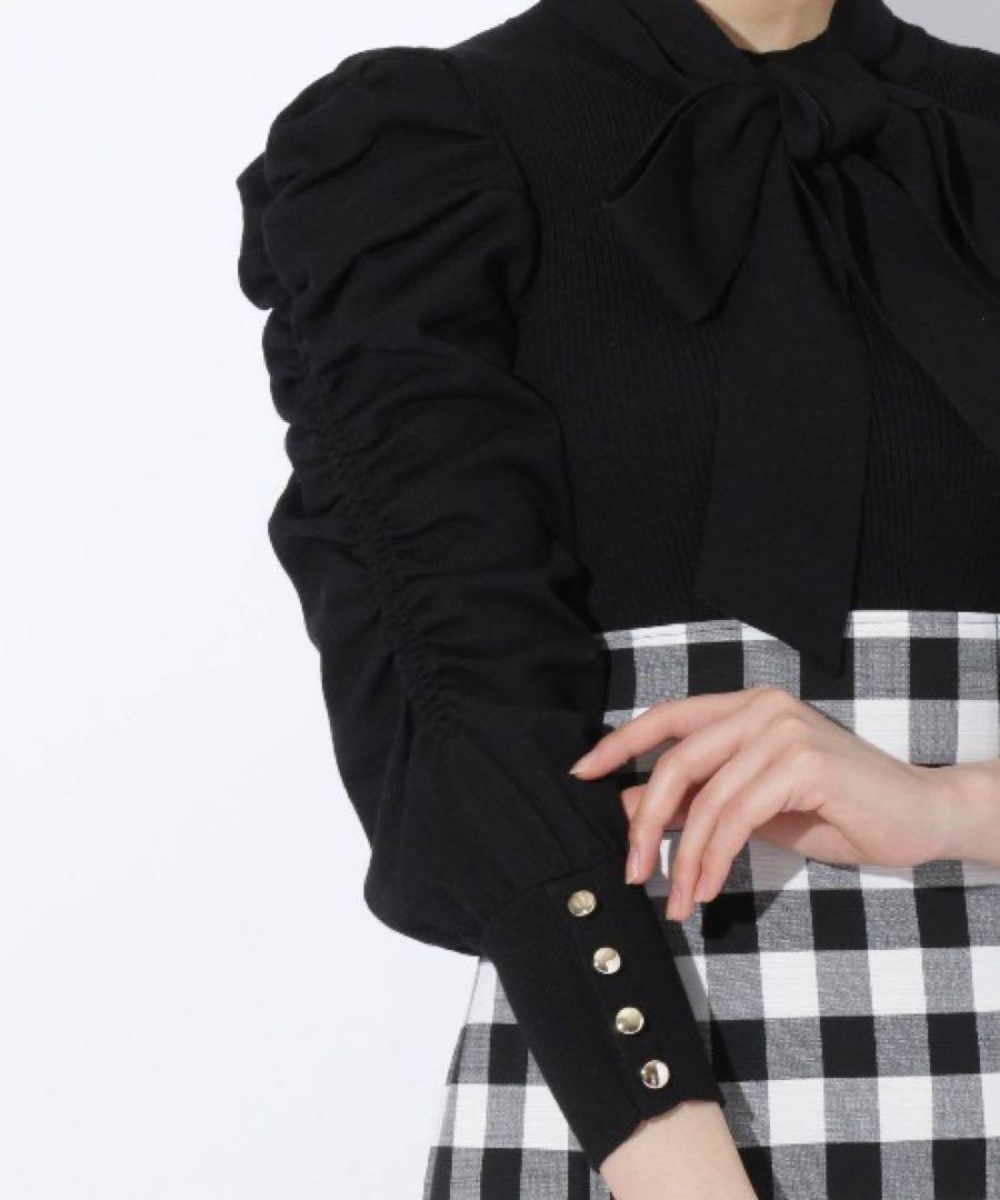 AndCouture アンドクチュール 袖ギャザーボウタイ付きニットプルオーバー