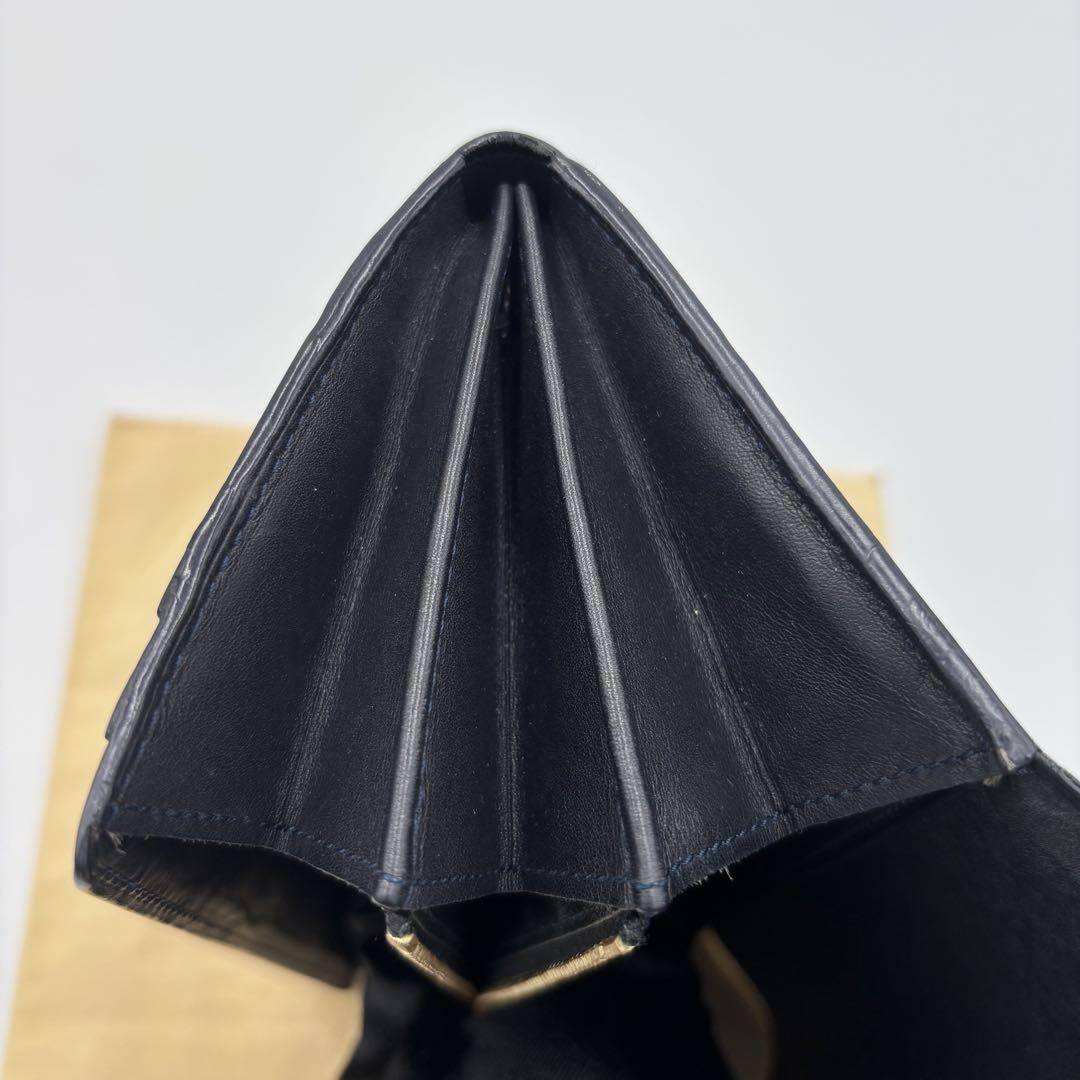 ルイヴィトン ヴェルニ ポルトフォイユ サラ モノグラム 長財布　M93524
